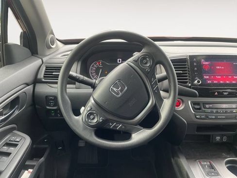 Used 2023 Honda Ridgeline Sport image 12