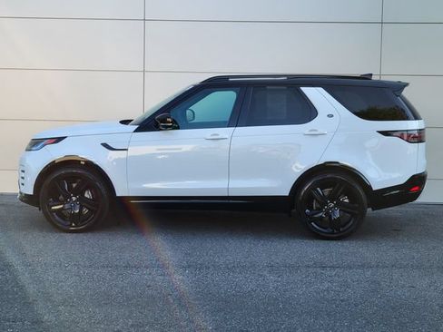 Used 2025 Land Rover Discovery Dynamic SE AWD/4WD image 8