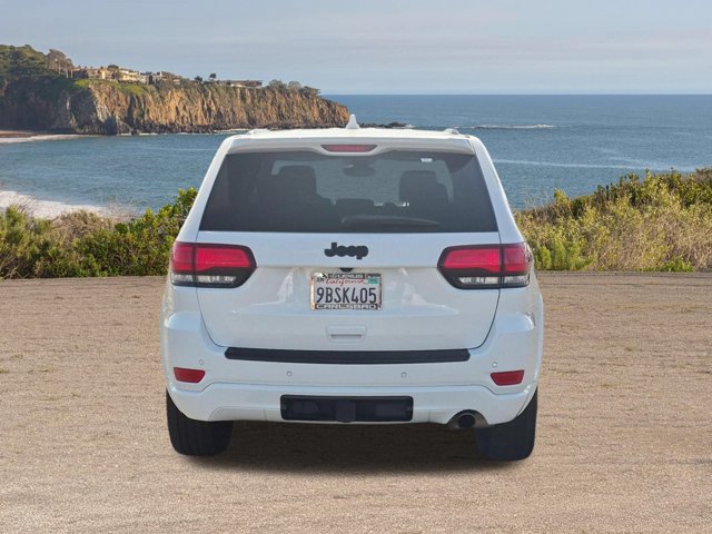 Used 2022 Jeep Grand Cherokee Laredo X RWD image 6