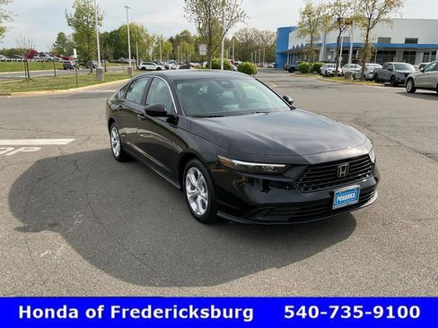 Certified 2025 Honda Accord LX image 8