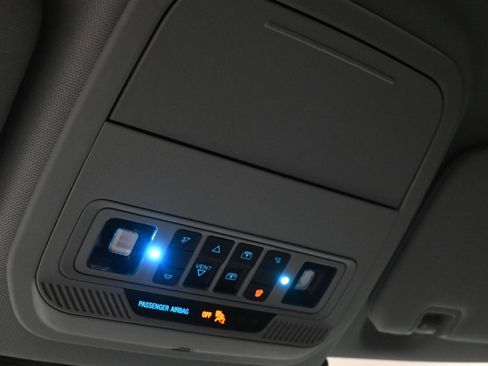 Used 2023 Ford Explorer Limited w/ Limited Technology Package RWD image 26
