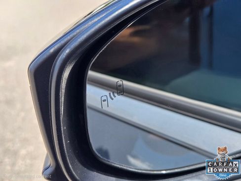 Used 2024 Toyota Prius Prime FWD image 14