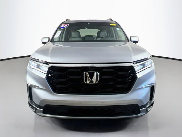 Used 2024 Honda Pilot Elite image 3