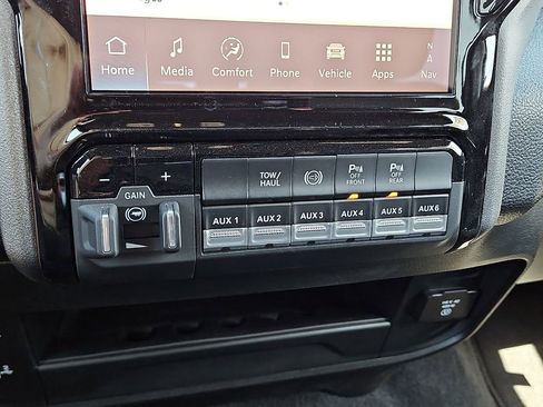 New 2026 RAM 3500 Tradesman AWD/4WD image 21