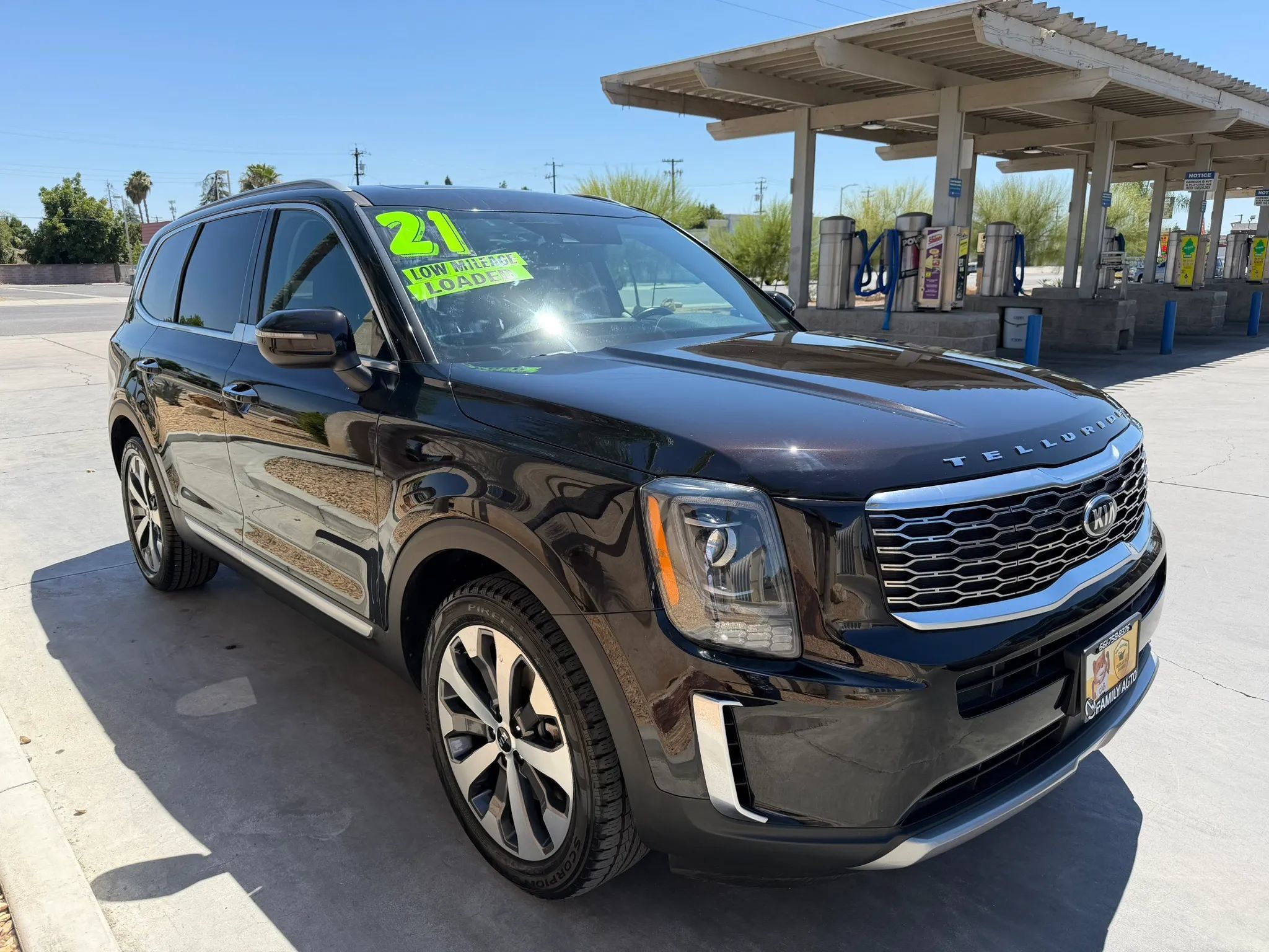 Used 2021 Kia Telluride S FWD image 3