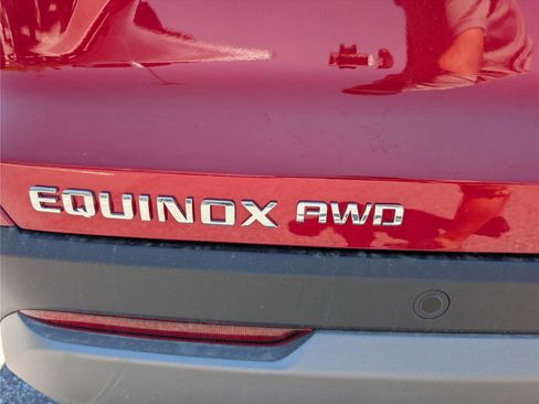 New 2026 Chevrolet Equinox LT w/ Safety and Technology Package AWD/4WD image 6