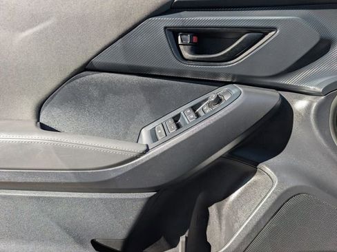 Certified 2025 Subaru Crosstrek 2.0i Premium image 13