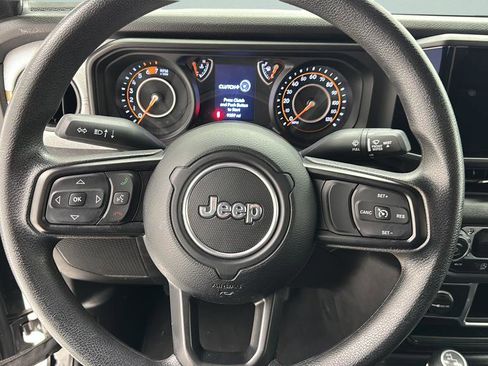 Used 2024 Jeep Wrangler Sport AWD/4WD image 13