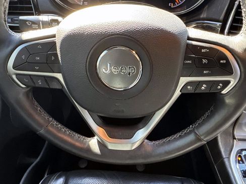 Used 2019 Jeep Grand Cherokee Overland image 21