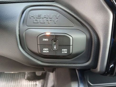 New 2026 RAM 4500 4x4 Crew Cab DRW w/ Laramie Trim Package image 41