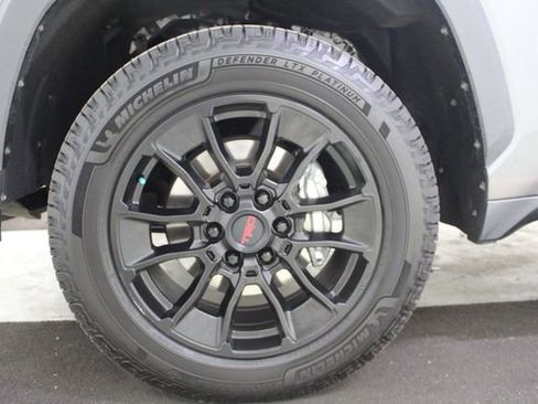 Used 2022 Toyota Tundra SR5 RWD image 28