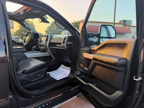 Used 2015 Ford F150 Lariat w/ Equipment Group 502A Luxury AWD/4WD image 19