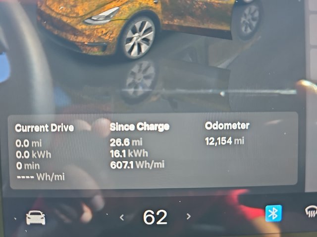 Used 2024 Tesla Model Y Long Range AWD/4WD image 21