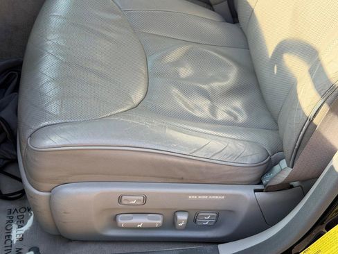 Used 2006 Lexus LS 430 RWD image 23