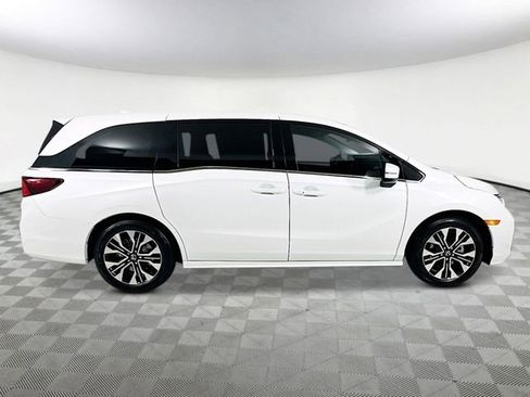 New 2026 Honda Odyssey Elite image 6