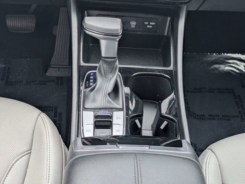 Used 2025 Hyundai Santa Cruz SEL FWD image 19
