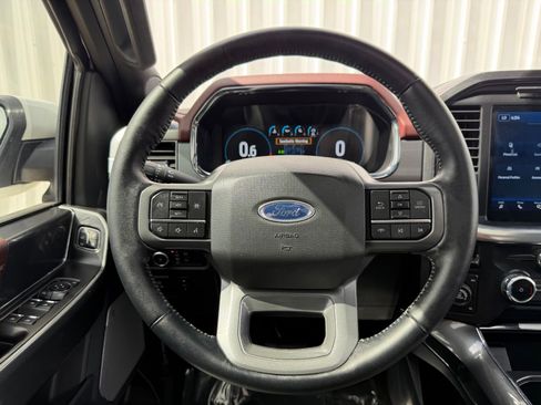 Used 2022 Ford F150 Lariat AWD/4WD image 13