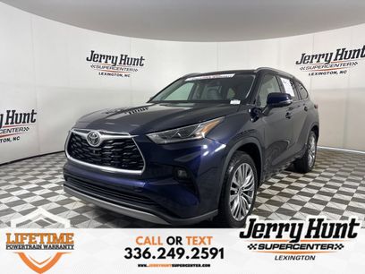 Used 2023 Toyota Highlander Platinum
