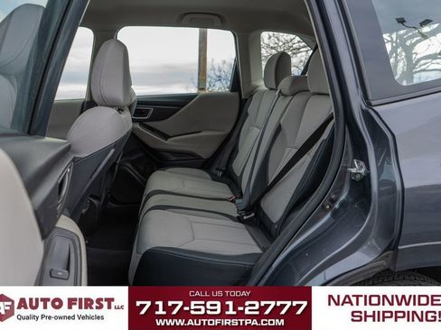Used 2022 Subaru Forester Base image 14