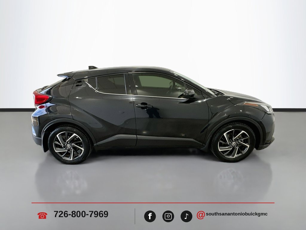 Used 2021 Toyota C-HR Limited FWD image 9