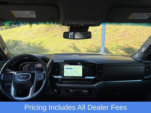 Used 2025 GMC Sierra 1500 SLT AWD/4WD image 6