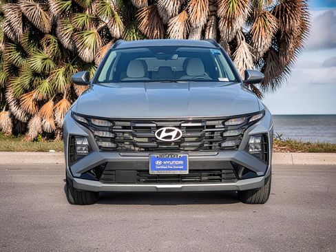Certified 2025 Hyundai Tucson SEL AWD/4WD image 3