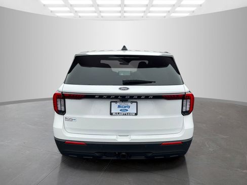 New 2026 Ford Explorer Active image 5