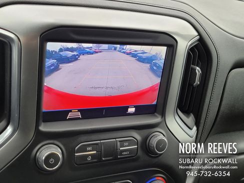 Used 2021 Chevrolet Silverado 1500 LT image 10