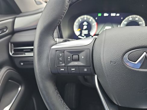 Used 2025 INFINITI QX60 Luxe AWD/4WD image 19