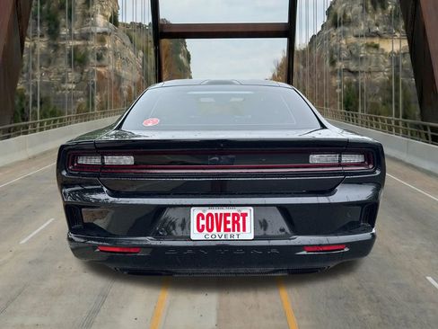 New 2025 Dodge Charger Daytona R/T w/ Quick Order Package 25M R/T AWD/4WD image 9