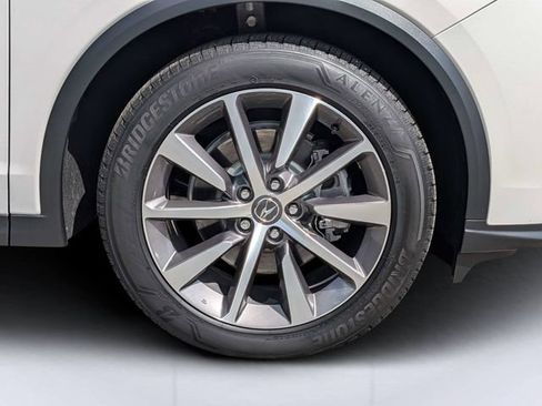Certified 2026 Acura MDX FWD w/ Technology Package image 11