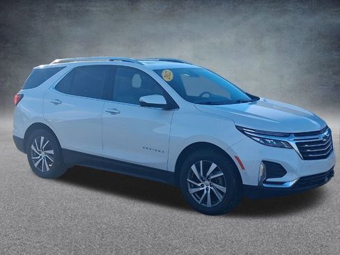 Used 2022 Chevrolet Equinox Premier image 4