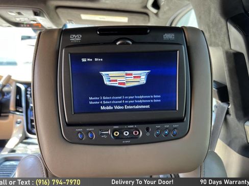 Used 2018 Cadillac Escalade ESV Platinum image 31