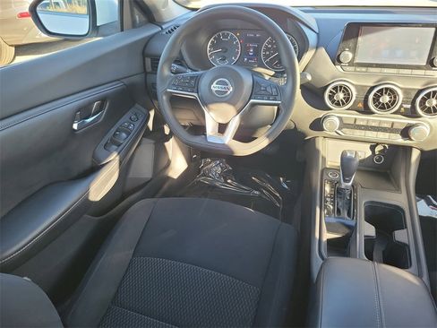 Used 2021 Nissan Sentra S image 10