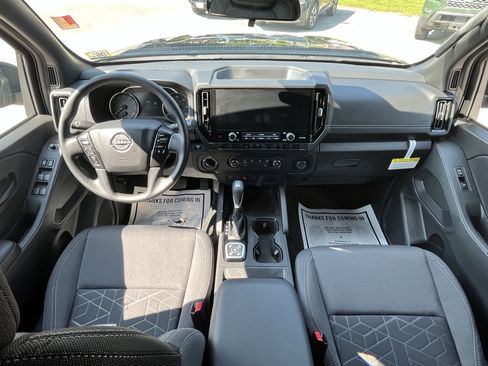 New 2026 Nissan Frontier SV w/ Tow Package AWD/4WD image 13