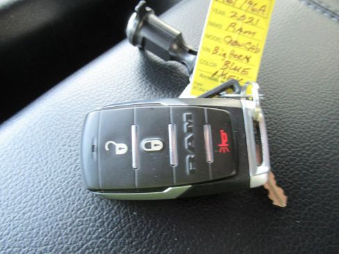 Used 2021 RAM 1500 Big Horn RWD image 31