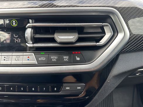 Used 2023 BMW X4 M40i w/ Premium Package image 24