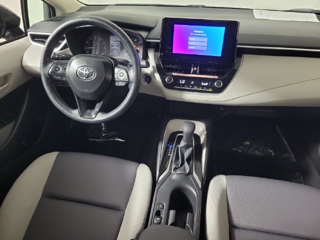 Used 2025 Toyota Corolla LE w/ Convenience Package FWD image 14