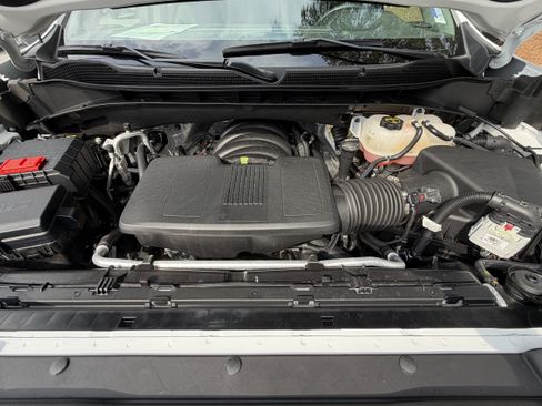 Used 2025 Chevrolet Silverado 1500 LT Trail Boss w/ LT Trail Boss Premium Package image 12