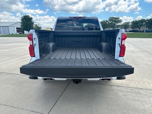 New 2026 Chevrolet Silverado 1500 High Country AWD/4WD image 31