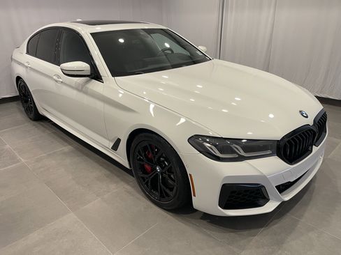 Certified 2023 BMW M550i xDrive w/ Executive Package image 3