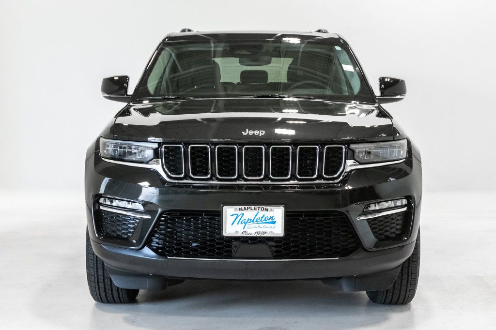 Used 2023 Jeep Grand Cherokee Limited AWD/4WD image 5