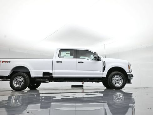 New 2026 Ford F350 XL w/ FX4 Off-Road Package AWD/4WD image 46