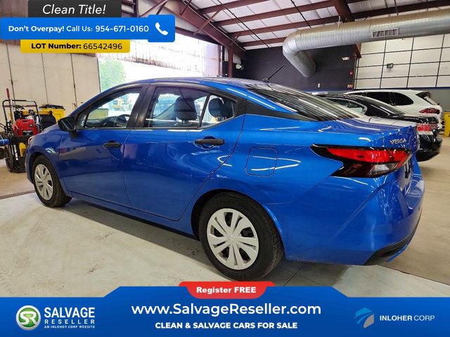 Used 2020 Nissan Versa S FWD image 3