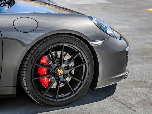 Used 2017 Porsche 911 Carrera 4S image 19