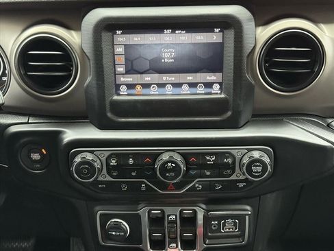 Used 2020 Jeep Wrangler Unlimited Sport S image 21