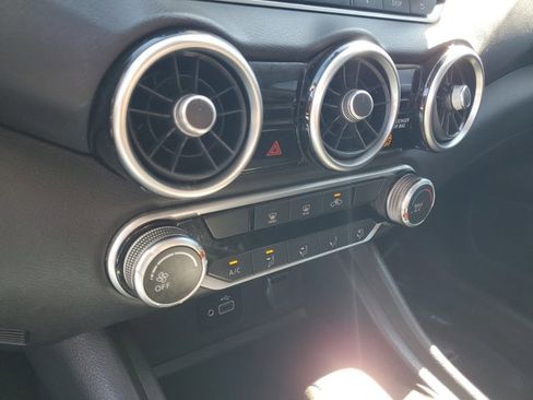 Used 2021 Nissan Sentra S image 27