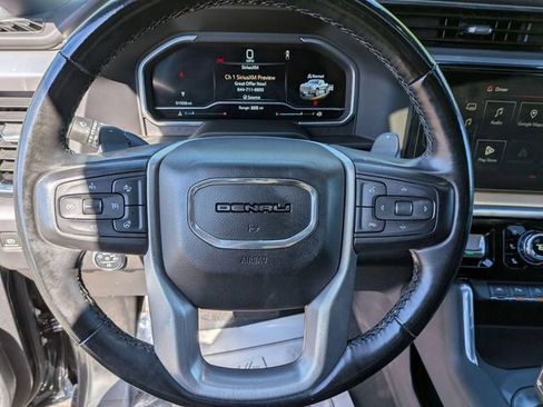 Used 2023 GMC Sierra 1500 Denali w/ Denali Reserve Package AWD/4WD image 18
