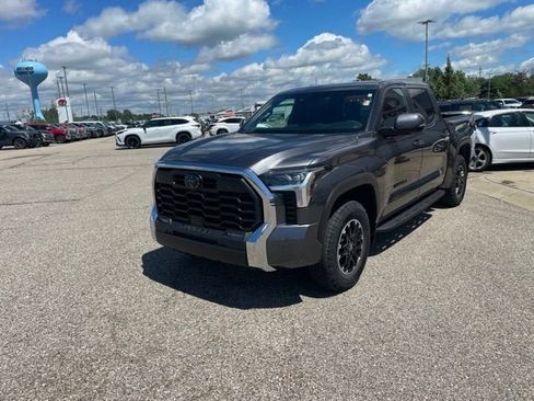 New 2026 Toyota Tundra SR5 AWD/4WD image 3