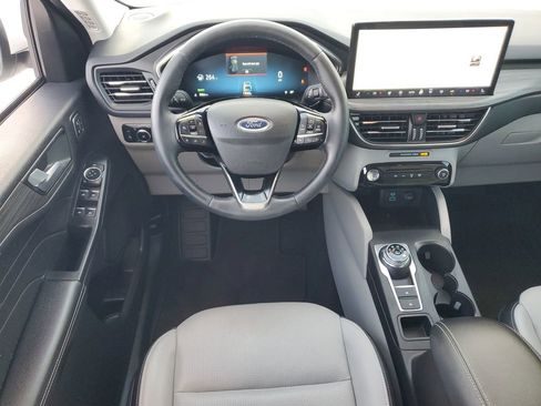 Used 2023 Ford Escape Platinum image 23